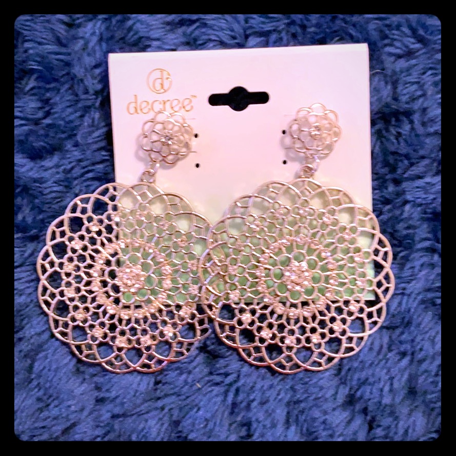 Degree Nwt Women’s Dangle Earrings